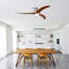 Ventilateur de plafond encastré de 52 po, ventilateur de plafond à 3 pales en bois massif avec lumières à télécommande, moteur à courant continu silencieux, ventilateur de plafond réversible à 6 vitesses pour le salon, la chambre à coucher, le bureau et l'intérieur.-233635295-233635292