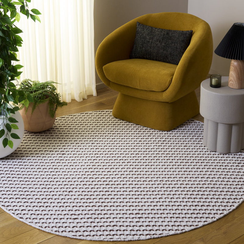 Chevron Hand Woven Cotton Area Rug, Round 6'