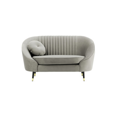 Rubio Loveseat