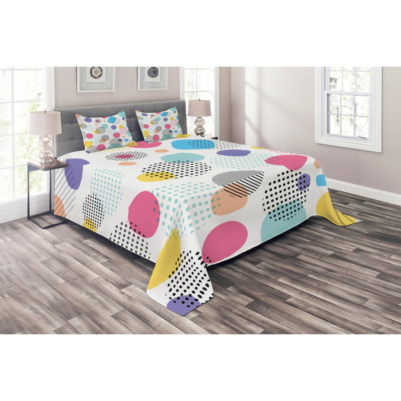 Polyester Geometric Shapes Coverlet