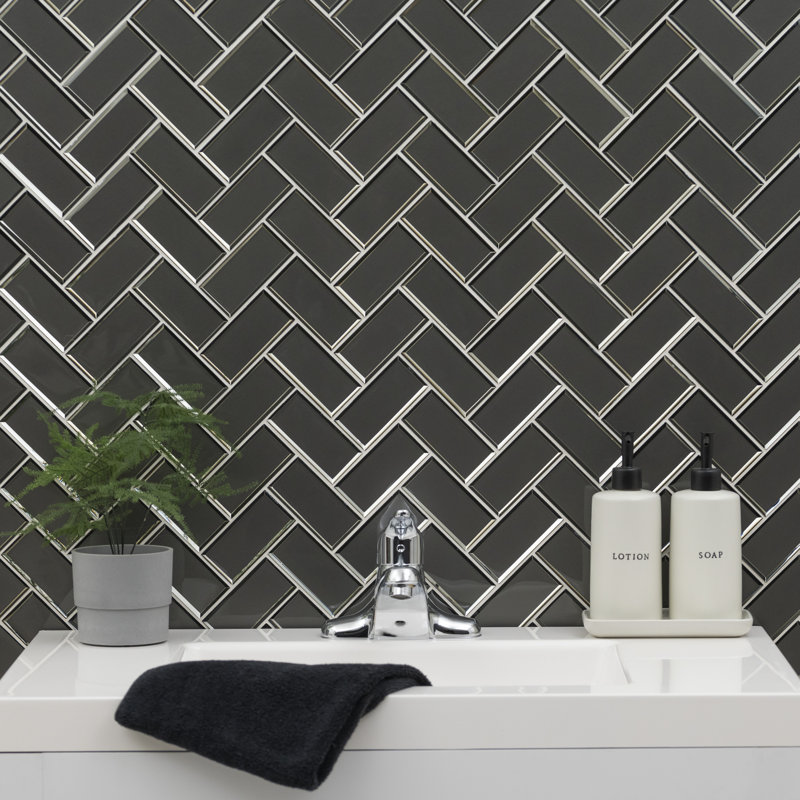 Carreau de mosaïque murale en verre lustré Herringbone 11 po x 14 po, Titan gris