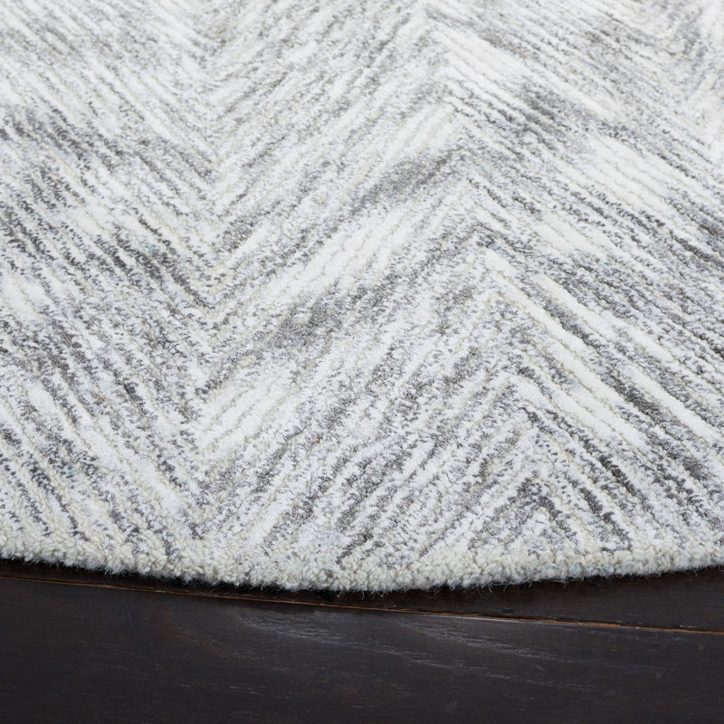 Kenosha Hand Tufted Viscose/Wool/Cotton Chevron Rug in Gray/Ivory, Round 6'