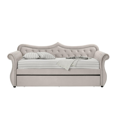 Twin-Sized Linen Daybed with a Trundle