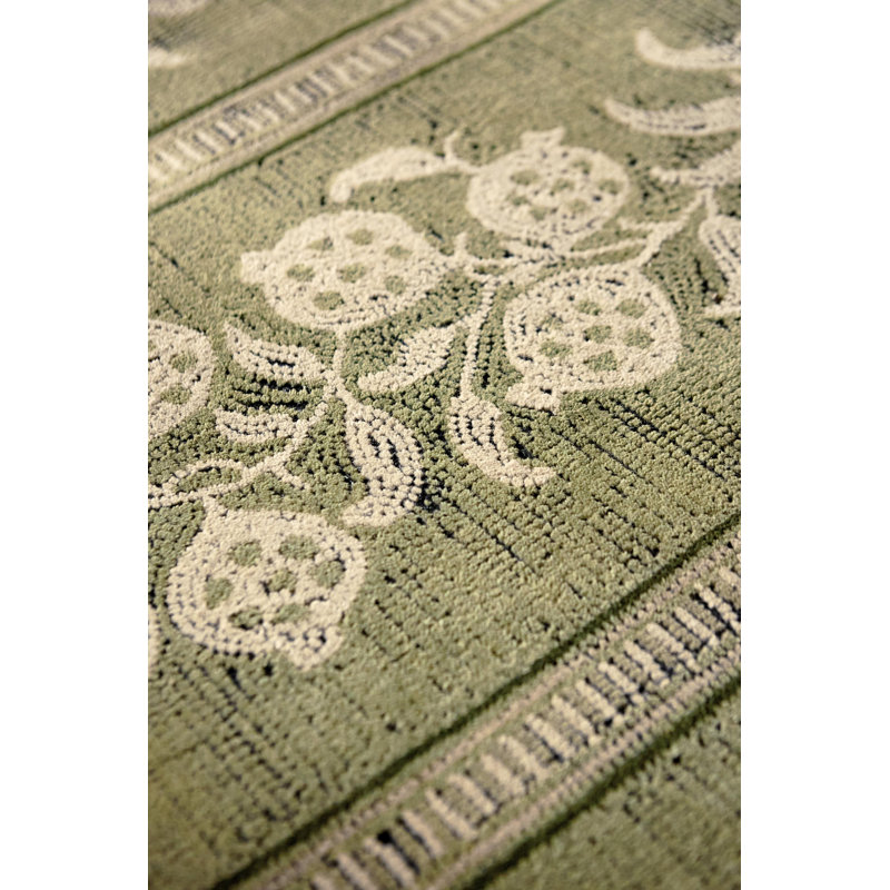 Hand Tufted Wool Area Rug, Rectangle 8'2" x 11'6"