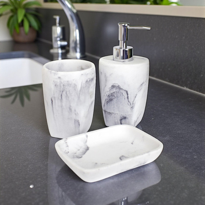 Davontay Bathroom Accessory Set, White