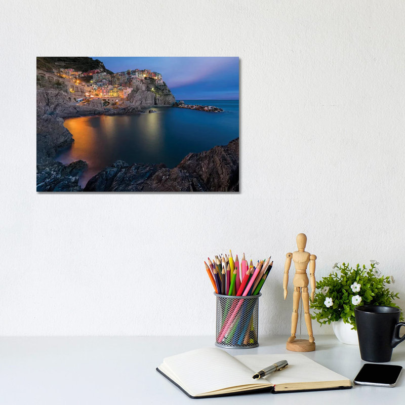 Manarola Lifestyle by Renee Doyle - Wrapped Canvas Gallery-Wrapped Canvas Giclée, 20.32 cm H x 30.48 cm W