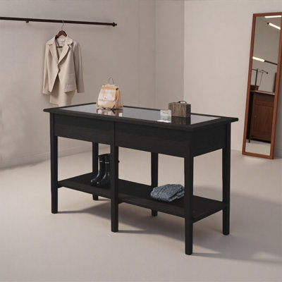 Minimalist Display Cabinets – Fashionable Versatile Use for Shops Boutiques and Retail Spaces