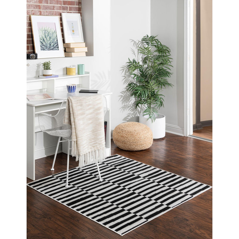 Striped Indoor Rug, Square 7'10"