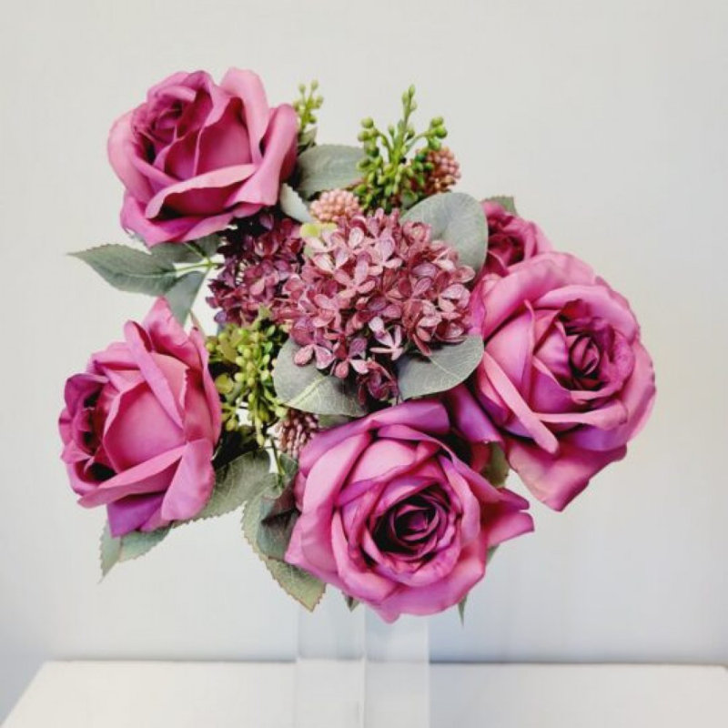 Rosier fuchsia avec fleurs artificielles