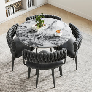 Ensemble de salle à manger rond, table en pierre frittée avec 4 chaises en velours tressé
