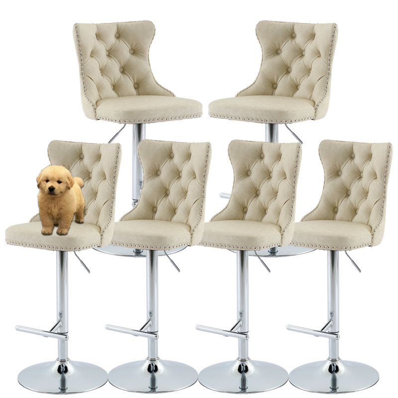 Ensemble de 6 tabourets de bar pivotants en velours capitonné, Beige
