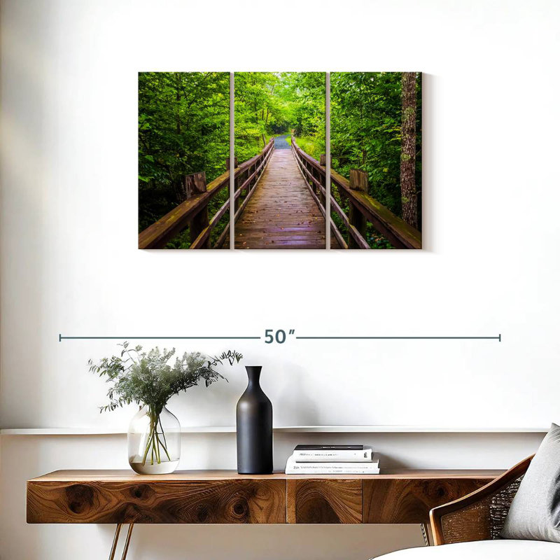 Lilie Limberlost Trail, 20" H x 33" W