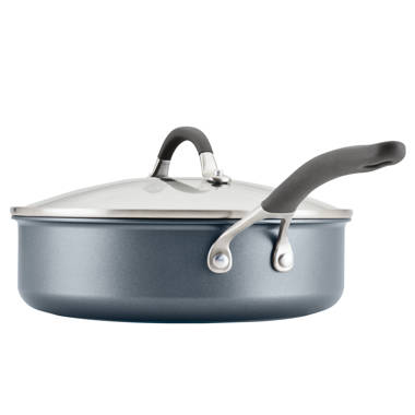 Cuisinart 733-30H Chef's Classic Stainless 5-1/2-Quart Saute Pan with  Helper Handle and Cover - Bed Bath & Beyond - 22537398
