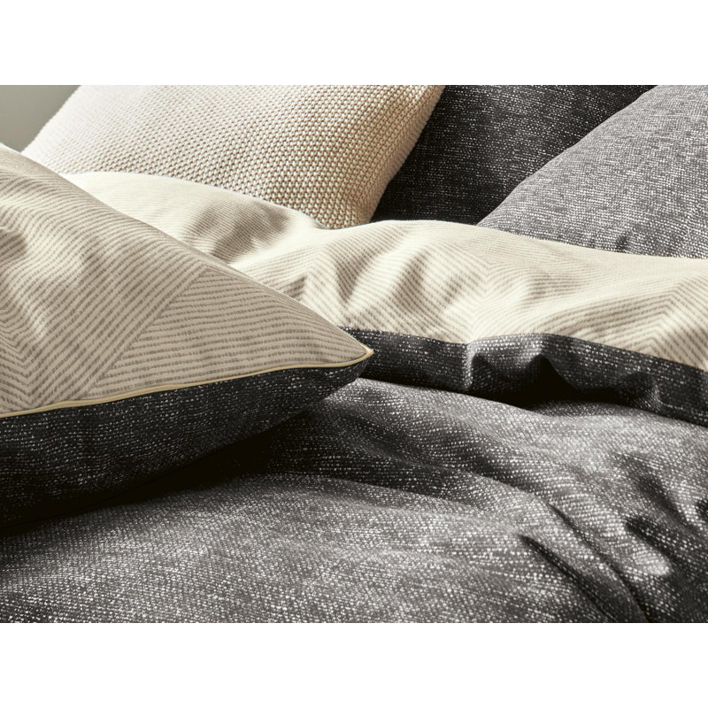 Crown-K 8404 mako satin bedding set, Black, 155 x 200cm - 1 Pillowcase ( 80 x 80cm)