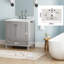 Meuble-lavabo de 30 po avec lavabo, gris. Comptoir de meuble-lavabo en bois massif entièrement assemblé. Charnières à fermeture en douceur et quincaillerie de porte argent brossé. Profondeur: 30,73 po, largeur 18,52 po, hauteur 34,05 po, 91,85 lb