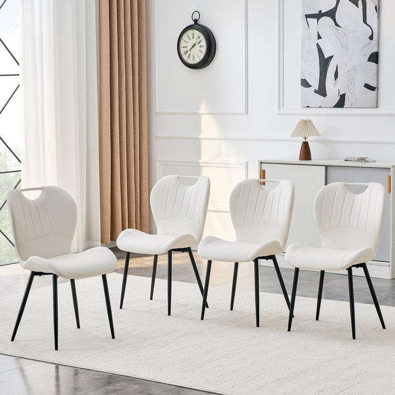 Ensemble de 4 chaises de salle à manger en polyuréthane blanc avec poignée intégrée, structure en métal, pieds de nivellement réglables, coussin très large et confortable pour la maison et plusieurs cas de figure.