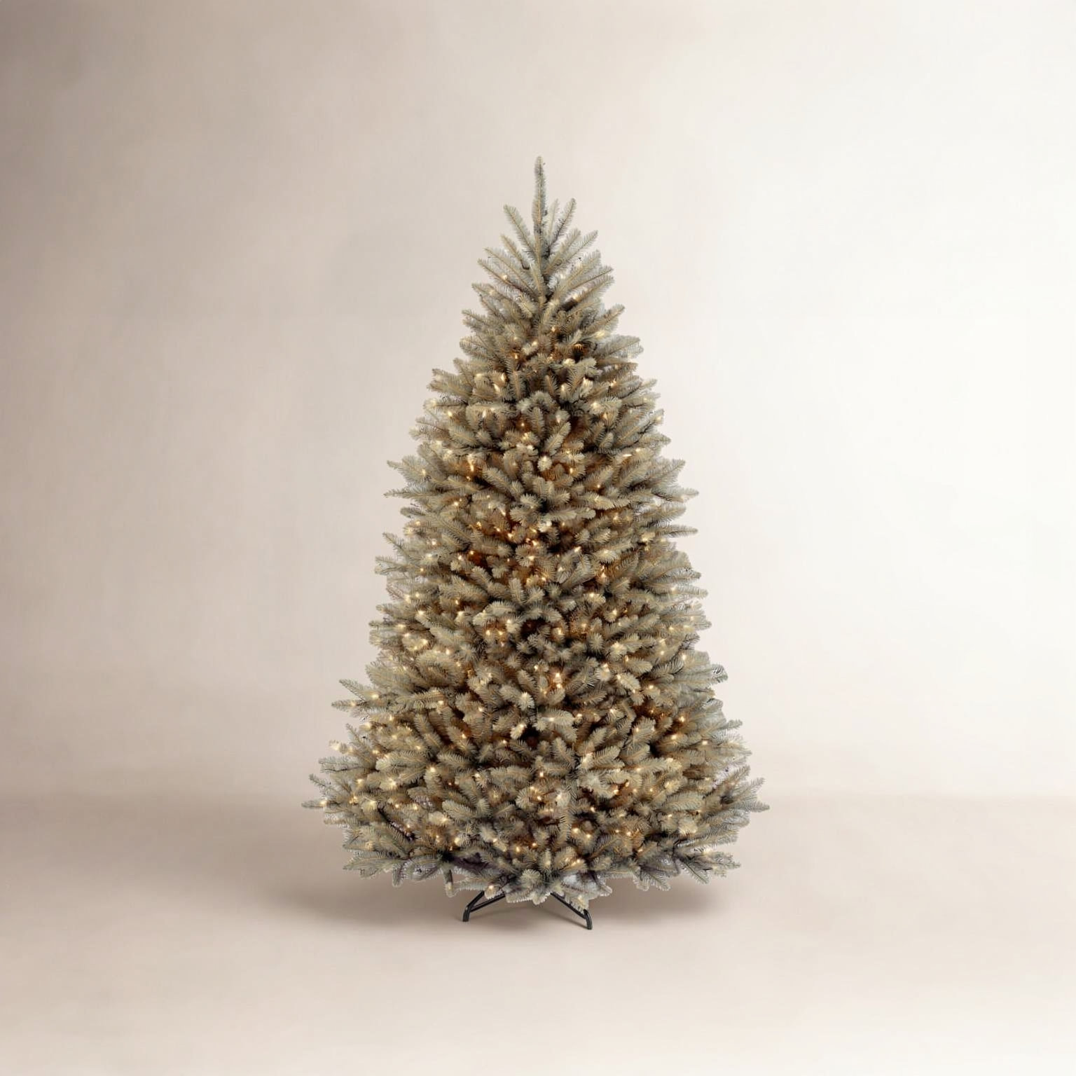 Pre-Lit Balsam Fir Christmas Tree, 91.2