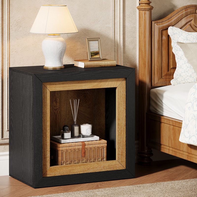 Table de chevet avec rangement ouvert