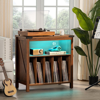 Grand meuble pour platine vinyle avec station de recharge, éclairage DEL et armoire de rangement pour 230 disques.