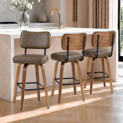 Ensemble de 3 tabourets de bar pivotants à hauteur de comptoir, tabourets de comptoir rembourrés en similicuir de 26 po avec dossier - Pieds en bois cintré - Chaises de comptoir / de bar pour îlot de cuisine - Couleur: brun