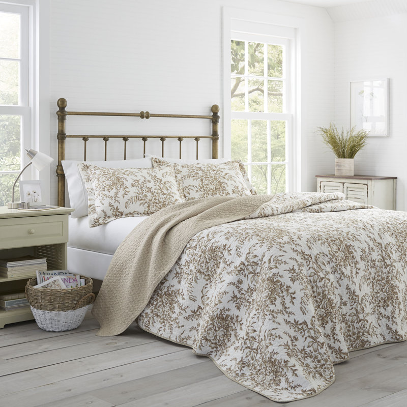Mocha Cotton Reversible Full Quilt Set with Trim