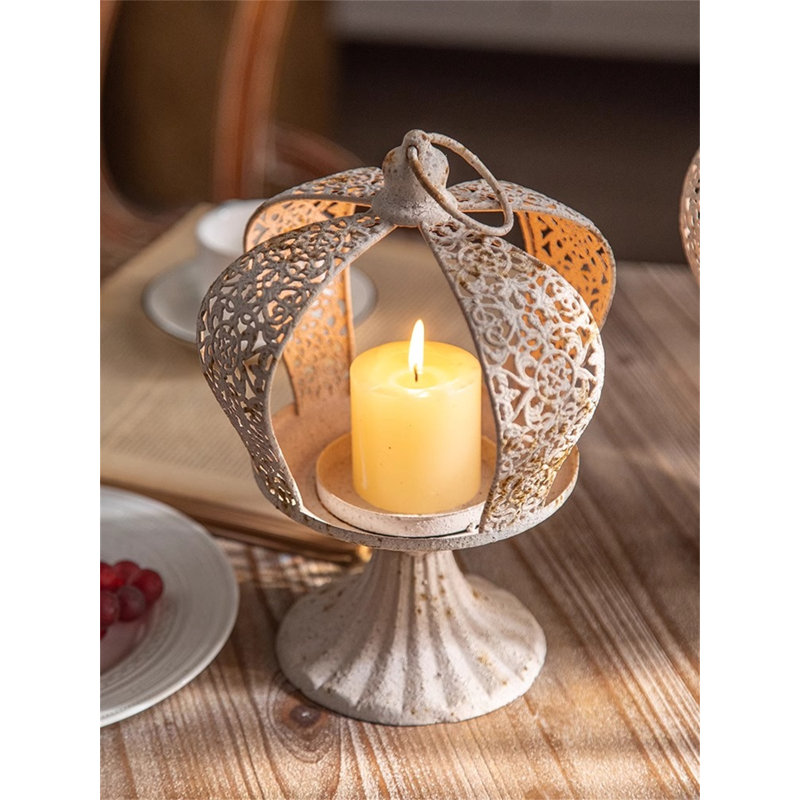 Bougeoir de table en métal, H 10,63 po x l 7,68 po x P 7,68 po