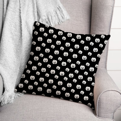  Black And White Pumpkins Pattern Abstract Throw Pillow