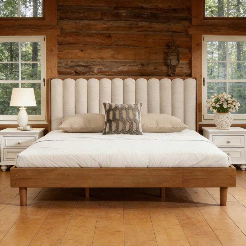 Structure de lit en bois massif avec tête de lit tapissier de style piano