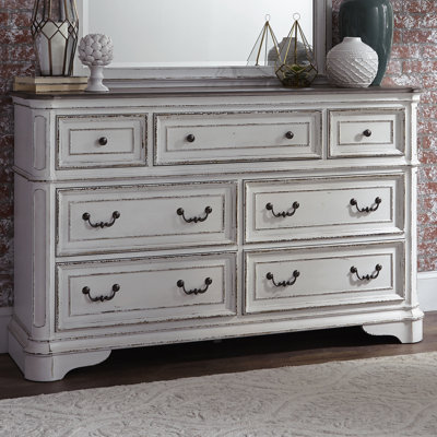 Colchester 7 Drawer 64