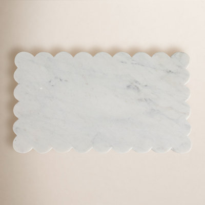 Marble Cheese Board With Scalloped Edge
