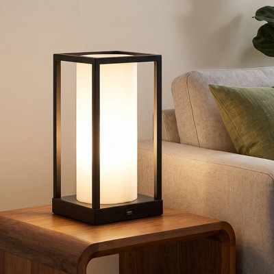Lampe de table 11,4 "avec USB Montego