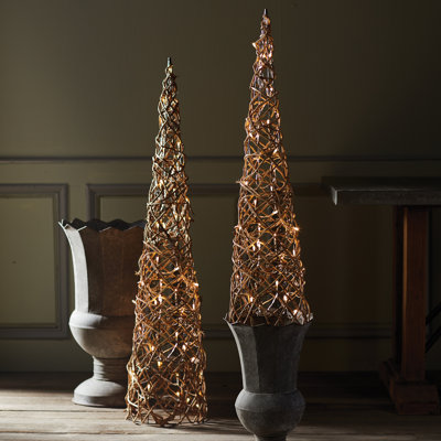 Hamack Holiday Lighting