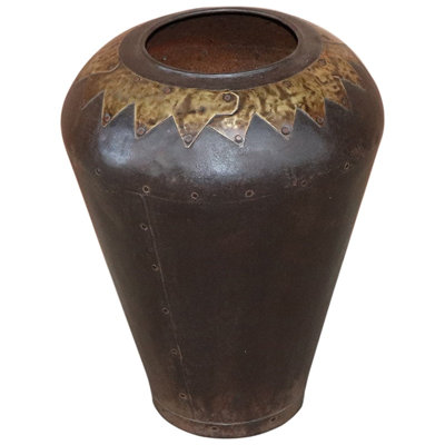 Irvings Figurines & Sculptures
