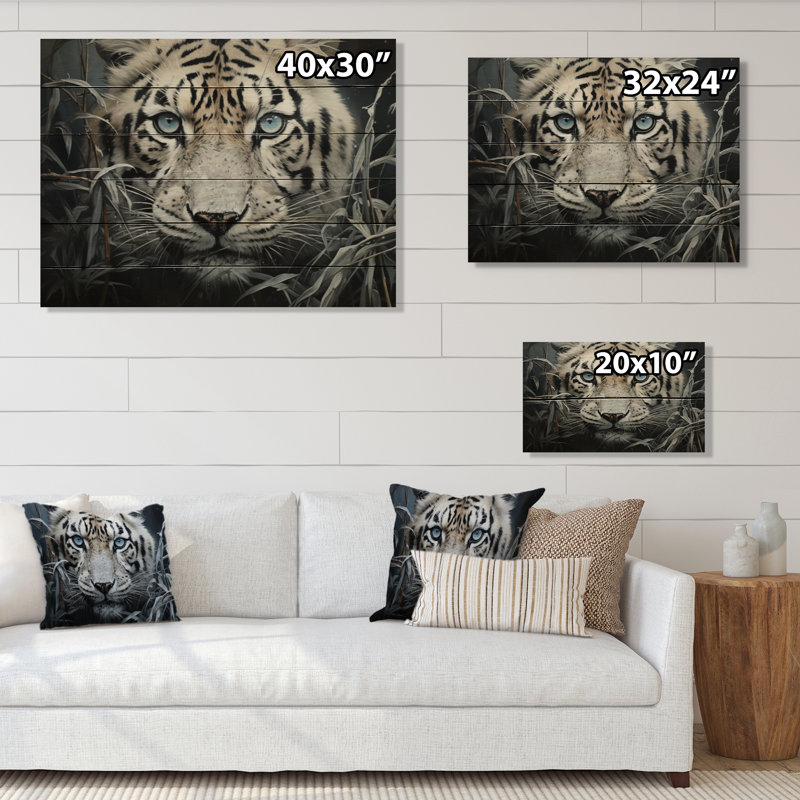 «Tiger Mysterious Watcher II» sur bois, H 24 po x l 32 po x P 0,78 po