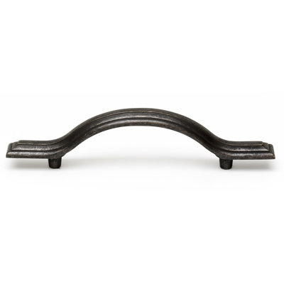 Geometric Arch Pull