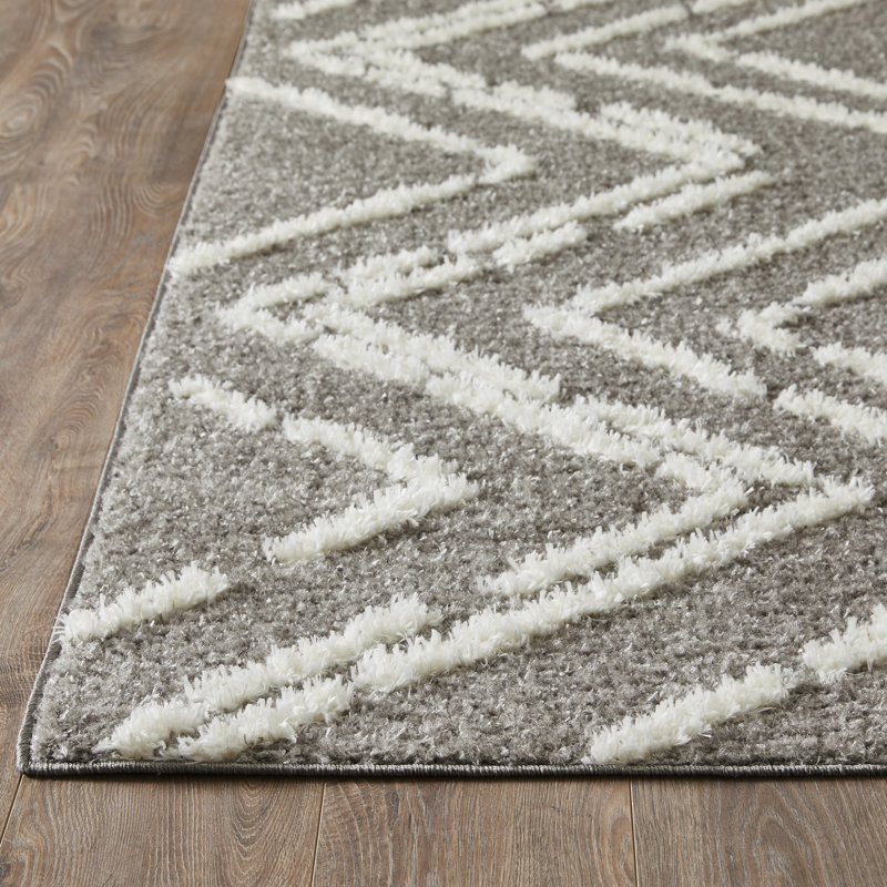 Hinnerich Performance Geometric Indoor Rug, Rectangle 2' x 3'