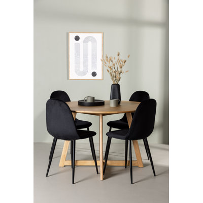 Arletta 4 - Person Dining Set