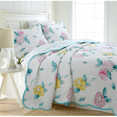Chiara Cotton Floral Quilt