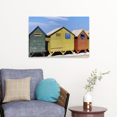 Huttes colorées sur la plage, plage de St. James, Cape Town, Western Cape, Afrique du Sud, plage contemporaine, art contemporain
