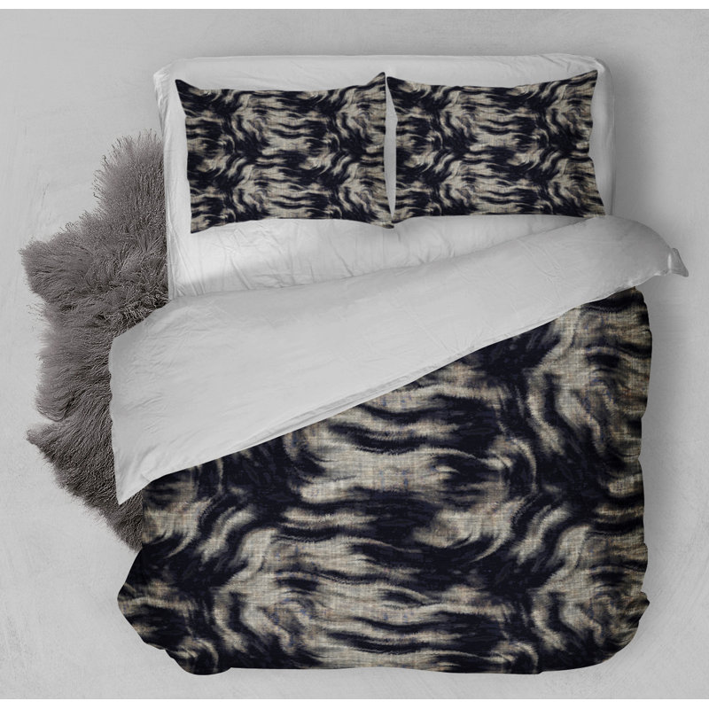 Polyester Channel Comforter, Queen Comforter + 2 Standard Pillowcases