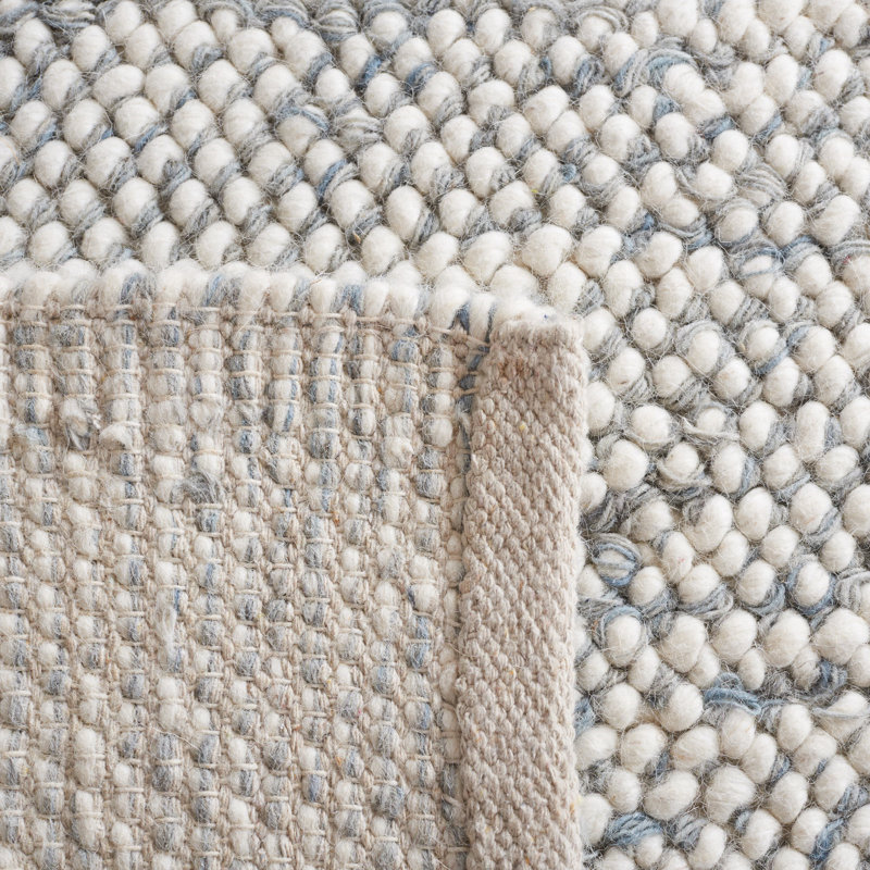 Tapis gris / ivoire à motif géométrique fabriqué à la main Almus, Rectangle 6 pi x 9 pi