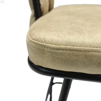 Ensemble de 4 tabourets de bar 28 po en cuir tressé en cuir technique avec pieds noirs, pas d'îlot de cuisine réglable, 360 tabourets de bar pivotants avec repose-pieds