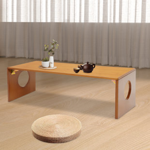 Table basse / pliable en bambou