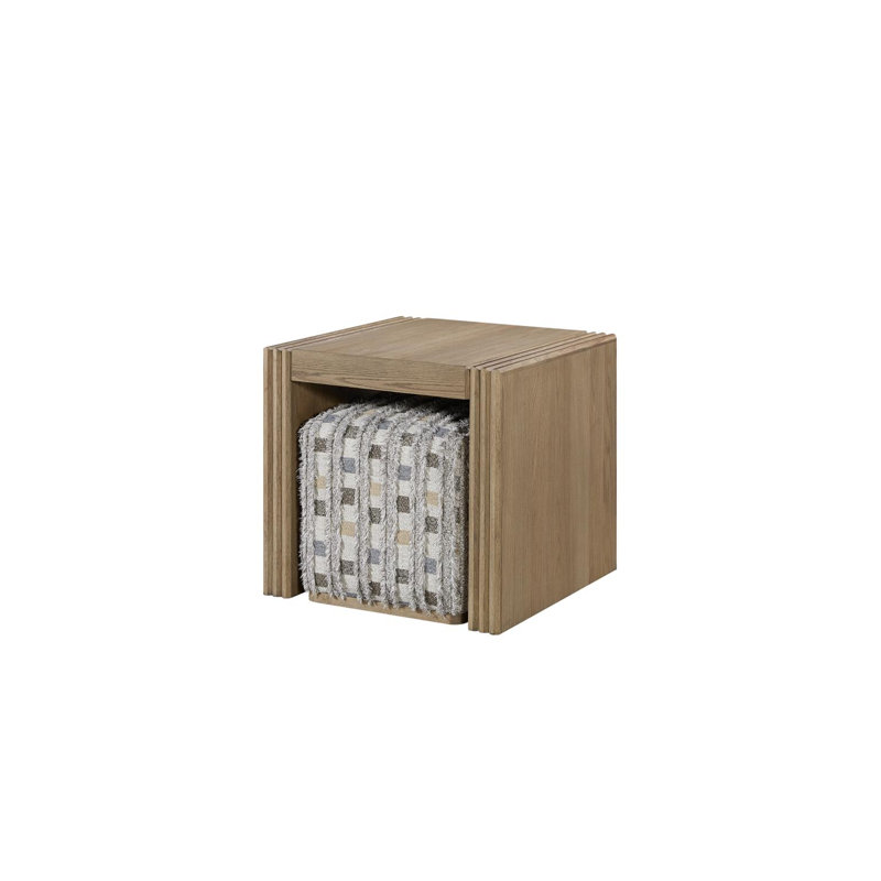Oak Crest End Table with Stool