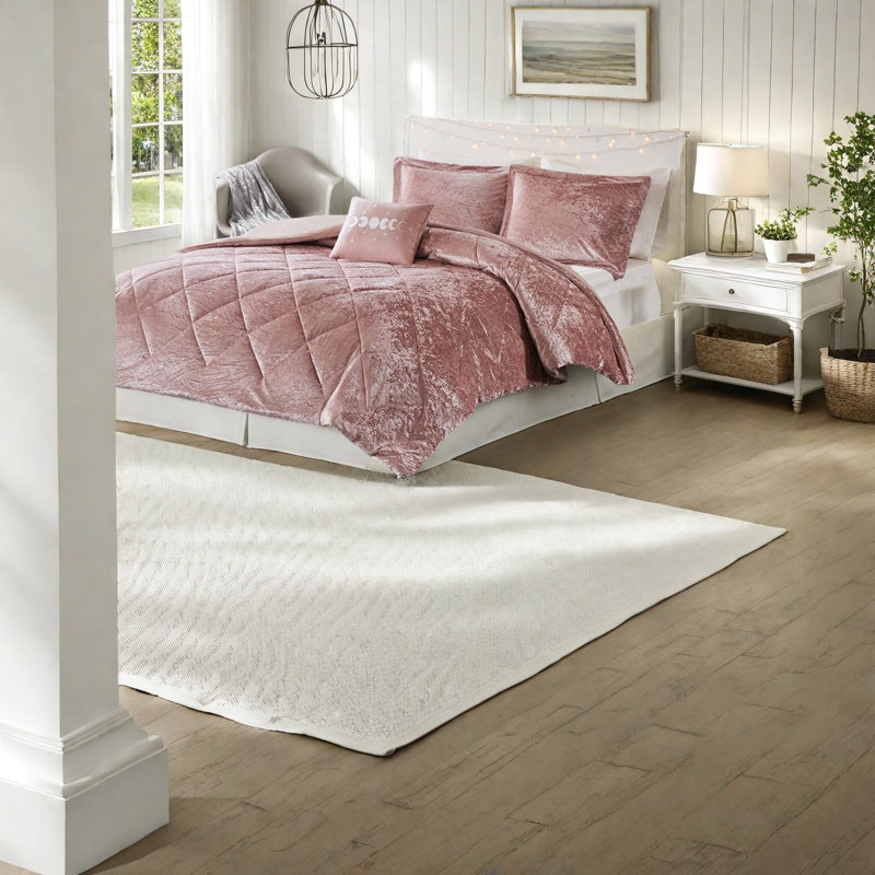 Luxurious Velvet Bedding Sets, Polyester, Glam Style For Home