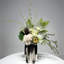 Ornements de fleurs simulées