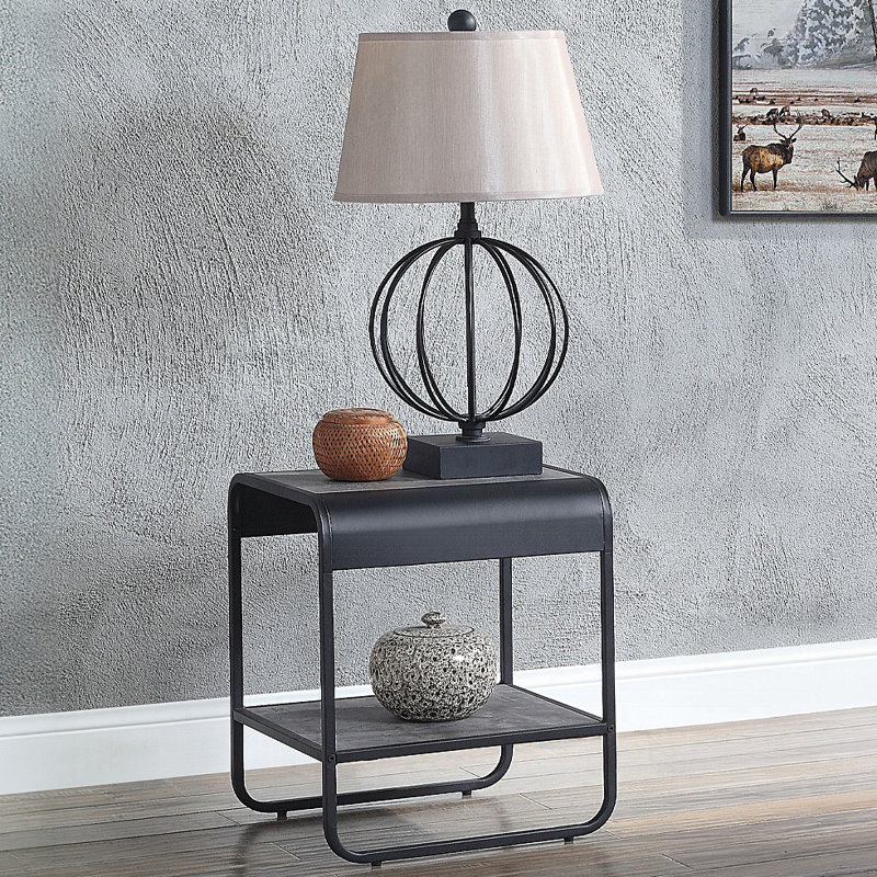 Table de bout au design moderne et épuré avec tablette 1 pièce