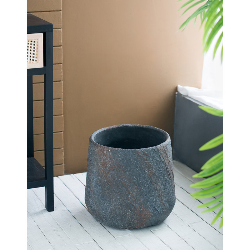 Pot à fleurs en ciment, H 13,4 po x l 14,2 po x P 14,2 po