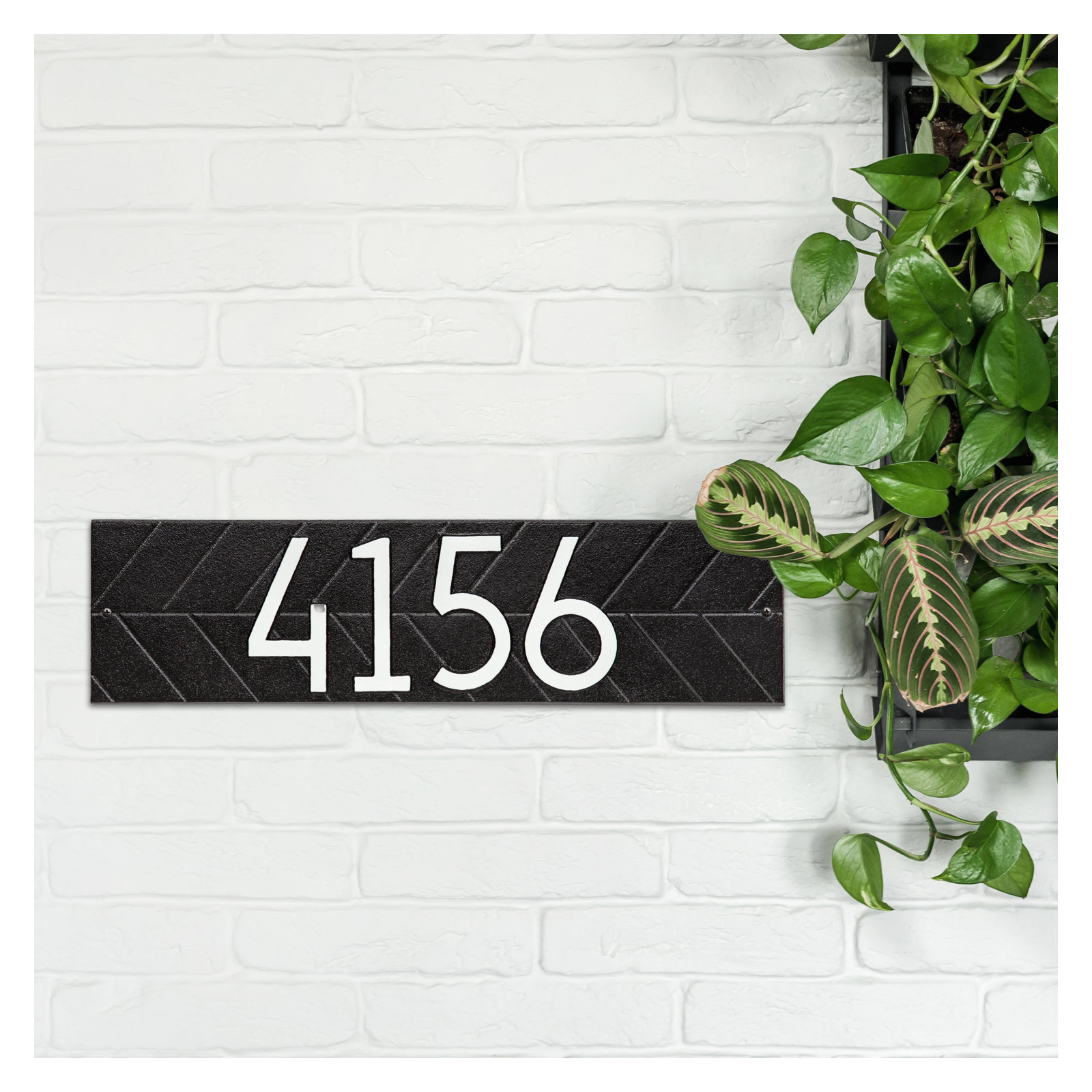 Mid-century Modern Herringbone Wall Plaque, Black/White, Yes