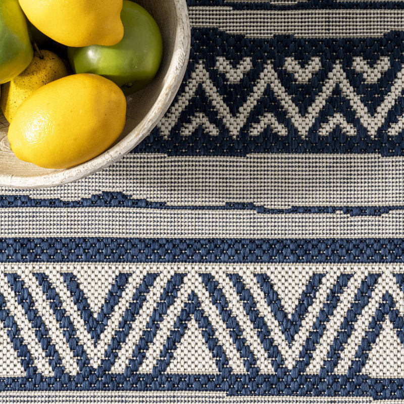 Ikat Indoor / Outdoor Area Rug, Rectangle 201 x 274cm